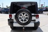 Used 2016 Jeep Wrangler Unlimited Sahara w/ Connectivity Group image 5