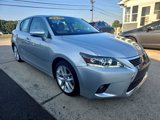 Used 2016 Lexus CT 200h image 2
