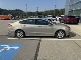 Used 2015 Ford Fusion SE image 4