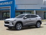 New 2025 Chevrolet Trax LS w/ LS Convenience Package image 2