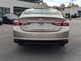 Used 2022 Chevrolet Malibu LT image 4