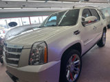 Used 2011 Cadillac Escalade Platinum image 3