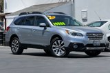 Used 2017 Subaru Outback 2.5i Limited image 2