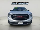Used 2021 GMC Terrain SLE w/ Driver Convenience Package image 2