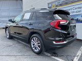 Used 2023 GMC Terrain SLT image 3