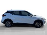 Used 2023 Nissan Kicks SV image 6