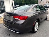 Used 2015 Chrysler 200 Limited w/ Convenience Group image 5