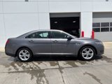 Used 2013 Ford Taurus SEL image 2