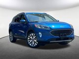 Used 2022 Ford Escape Titanium image 2