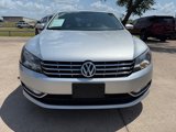 Used 2015 Volkswagen Passat TDI SEL Premium image 2