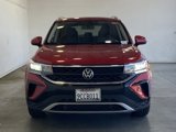 Used 2022 Volkswagen Taos SE image 2