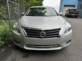 Used 2013 Nissan Altima 2.5 SL w/ Technology Pkg image 2