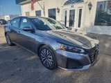 Used 2023 Nissan Altima 2.5 SV image 3