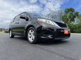 Used 2011 Toyota Sienna LE image 3