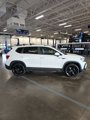 Used 2023 Volkswagen Taos SE w/ Panoramic Sunroof Package image 5