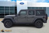 Used 2023 Jeep Wrangler Unlimited image 3