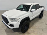 Used 2019 Toyota Tacoma TRD Sport image 2
