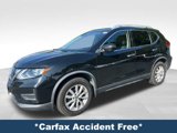 Used 2017 Nissan Rogue SV image 3