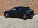Used 2024 Porsche Macan image 3
