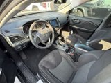 Used 2019 Jeep Cherokee Latitude w/ Popular Appearance Group image 5