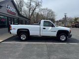 Used 2005 GMC Sierra 2500 W/T w/ Heavy-Duty Power Package image 2