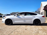 Used 2017 Ford Fusion SE w/ Fusion SE Technology Package image 5