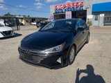 Used 2019 Hyundai Elantra SE image 2