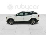 Used 2022 GMC Terrain SLT image 2