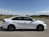 Used 2023 Kia Forte LXS image 3