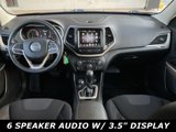 Used 2017 Jeep Cherokee Latitude image 4