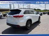 Used 2017 Toyota Highlander SE image 5