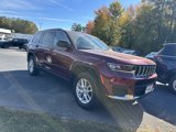 Used 2023 Jeep Grand Cherokee L Laredo image 3