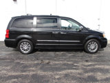 Used 2013 Chrysler Town & Country Touring-L w/ Entertainment Group #2 image 6