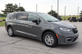 New 2025 Chrysler Pacifica Select w/ Uconnect Theater Family Group image 3