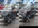 Used 2020 Ford Explorer Platinum w/ Premium Technology Package image 2