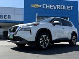 Used 2023 Nissan Rogue SV image 3