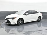 Used 2022 Toyota Corolla LE image 4