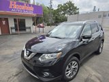 Used 2015 Nissan Rogue SL w/ SL Premium Package image 2