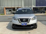Used 2020 Nissan Kicks S image 3