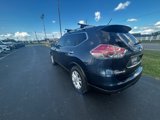 Used 2016 Nissan Rogue SV w/ SV Moonroof Package image 5