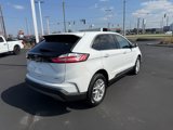 Used 2022 Ford Edge SEL w/ Convenience Package image 6