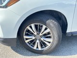 Used 2019 Nissan Pathfinder SL image 5