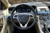 Used 2018 Ford Taurus SE image 5
