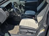 Used 2016 Volkswagen Jetta Sport image 4