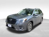 Used 2022 Subaru Forester Premium image 3