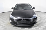 Used 2019 Hyundai Elantra SE image 2