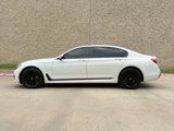 Used 2017 BMW 750i image 3