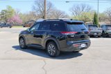Used 2022 Nissan Pathfinder SV w/ SV Premium Package image 3