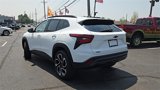 Used 2024 Chevrolet Trax RS w/ Sunroof Package image 2