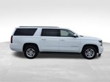 Used 2020 Chevrolet Suburban LT image 2